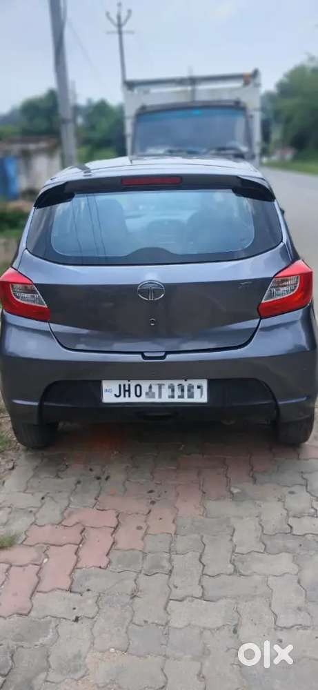 Tata Tiago Xt 2019