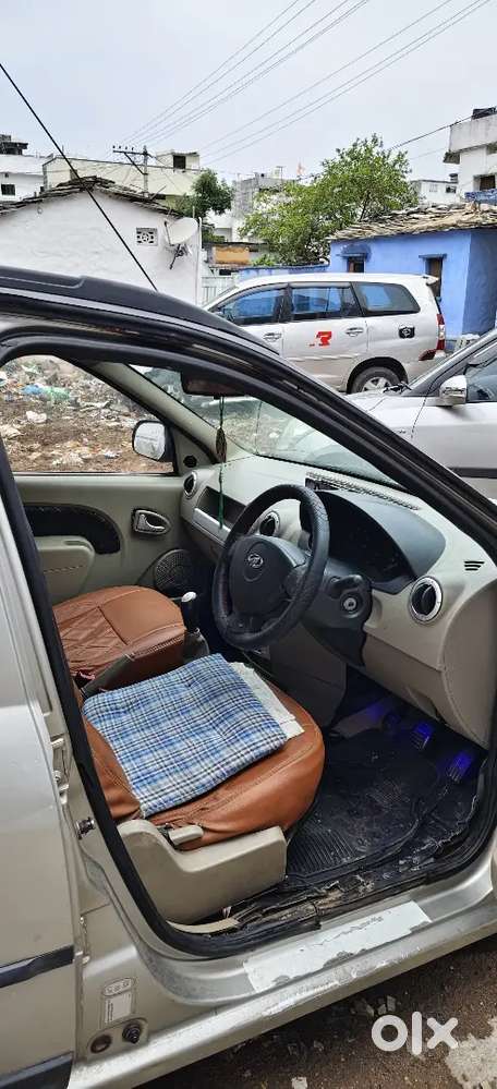 Mahindra Verito 2012