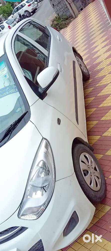 Hyundai I10 Magna Petrol Manual 2012 Car