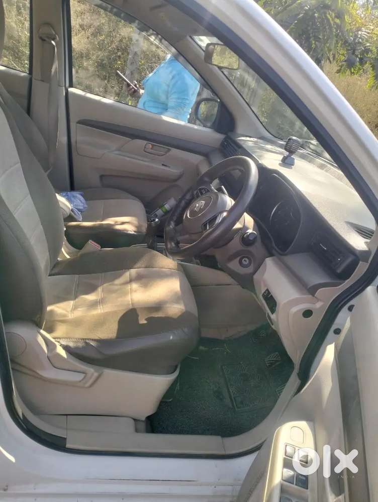 Insurance Bumfer To Bumfer Full
Well Maintained Car