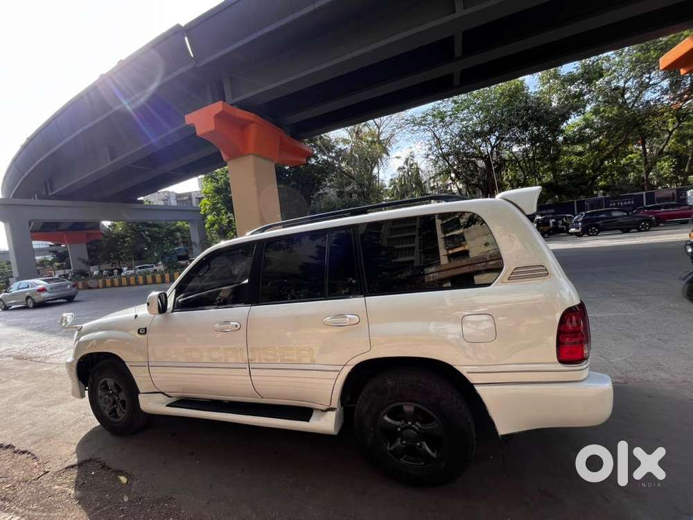 Toyota Land Cruiser  100 Series Diesel Good Condition