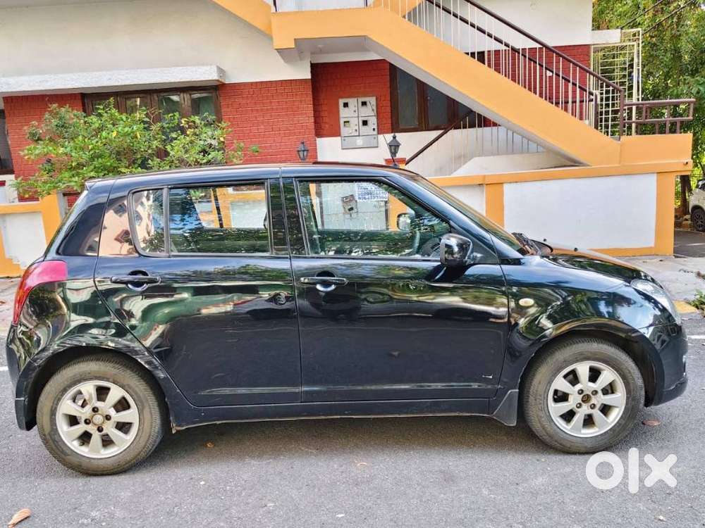 Maruti Suzuki Swift ZXI Plus, 2007, Petrol