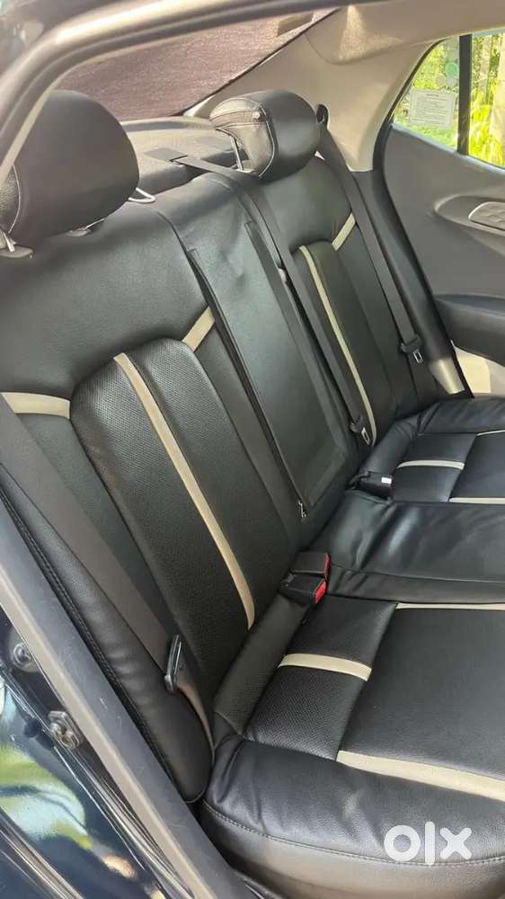 Selling My Hyundai Aura Cng 2023 Model Car
