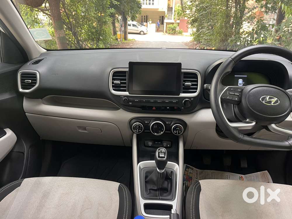 Hyundai Venue Sx (o) Mt 1.5 Diesel, 2024, Diesel