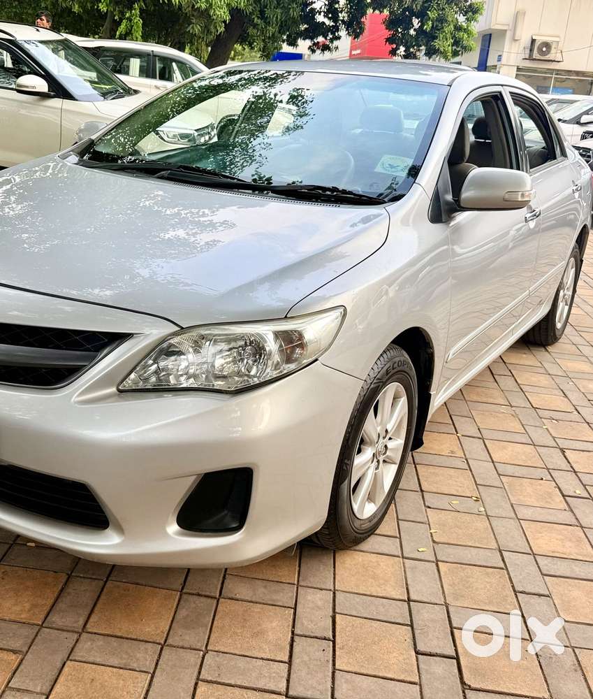 Toyota Corolla Altis 1.8g Limited, 2012, Diesel