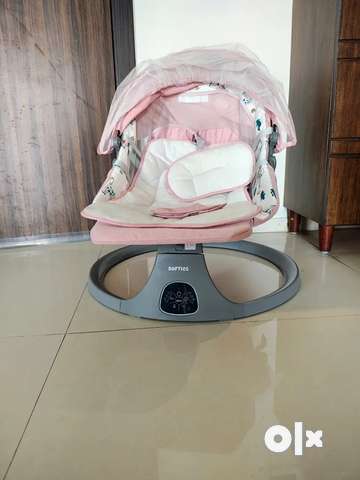 Electric moving baby chair deals