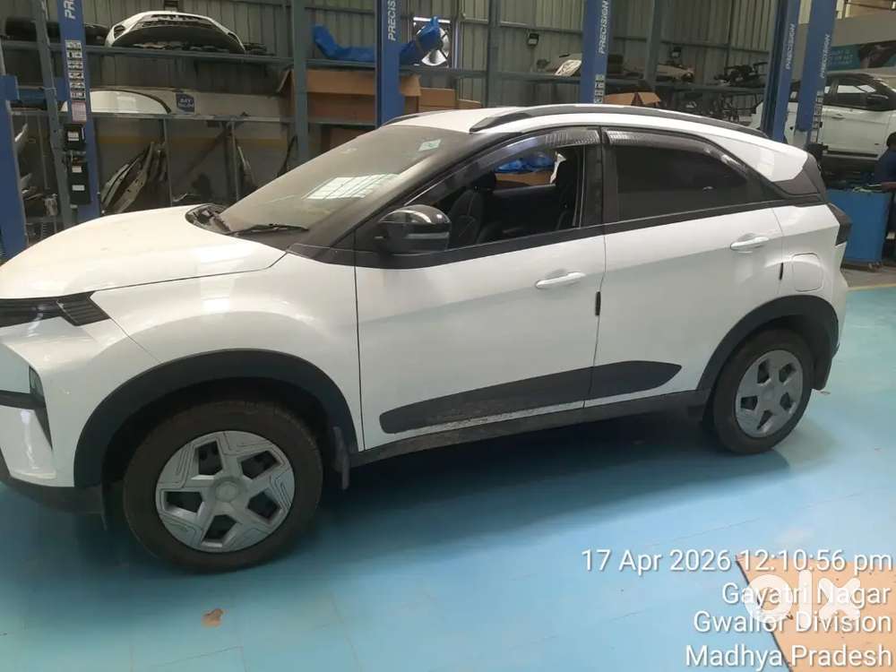 Tata Nexon Pure Plus 2025 Cng & Petrol