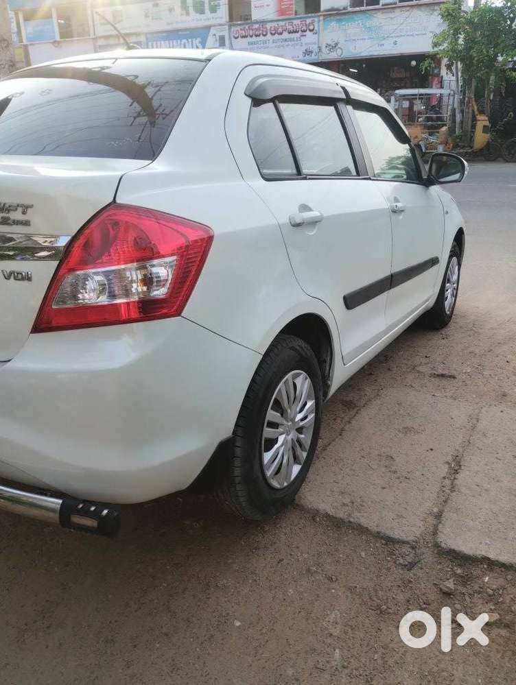 Maruti Suzuki Swift Dzire Vdi Optional, 2016, Diesel