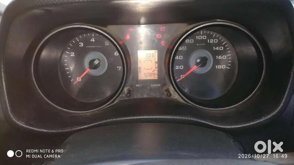 Mahindra Tuv 300 2017 Model