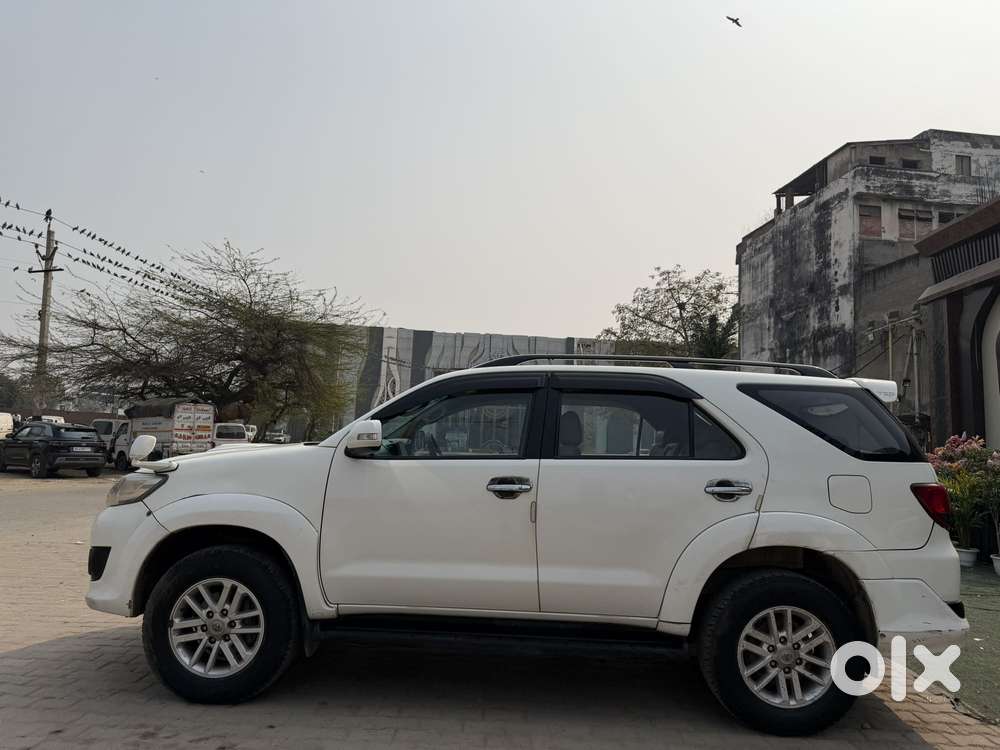 Toyota Fortuner, 2014, Diesel