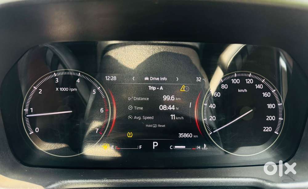 Mahindra Scorpio-n 2.0 Z8 L Petrol At 7 Str, 2024, Petrol