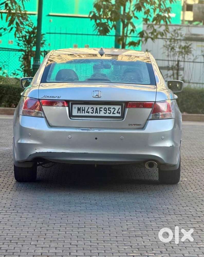 Honda Accord 2011 Cng & Hybrids 90000 Km Driven