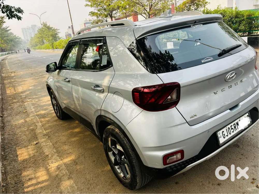 Hyundai Venue 2021 डीज़ल मैनुअल