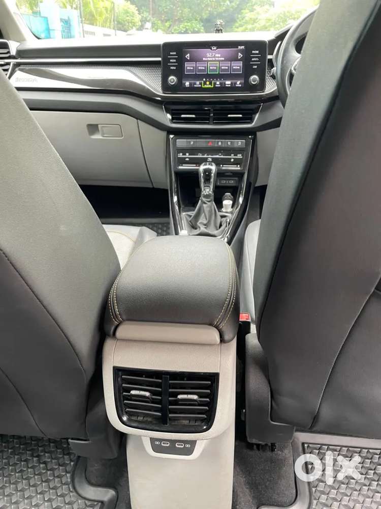 Skoda Kushaq 1.5 Tsi Style (6 Airbags) Dsg, 2023, Petrol