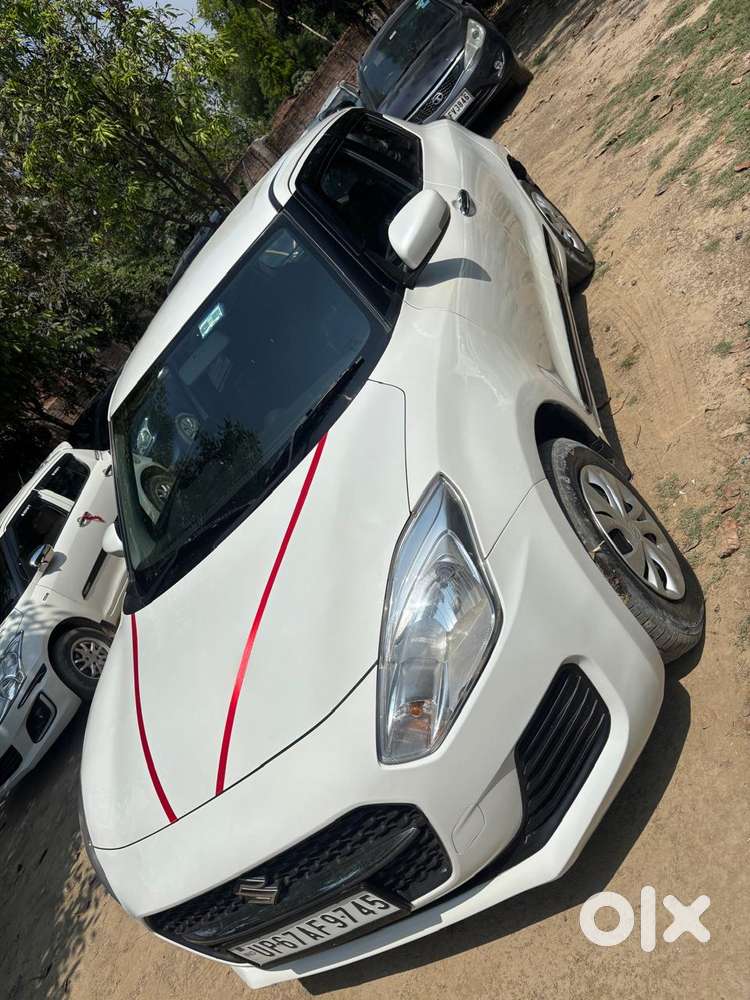 Maruti Suzuki Swift Vxi + Manual, 2023, Petrol
