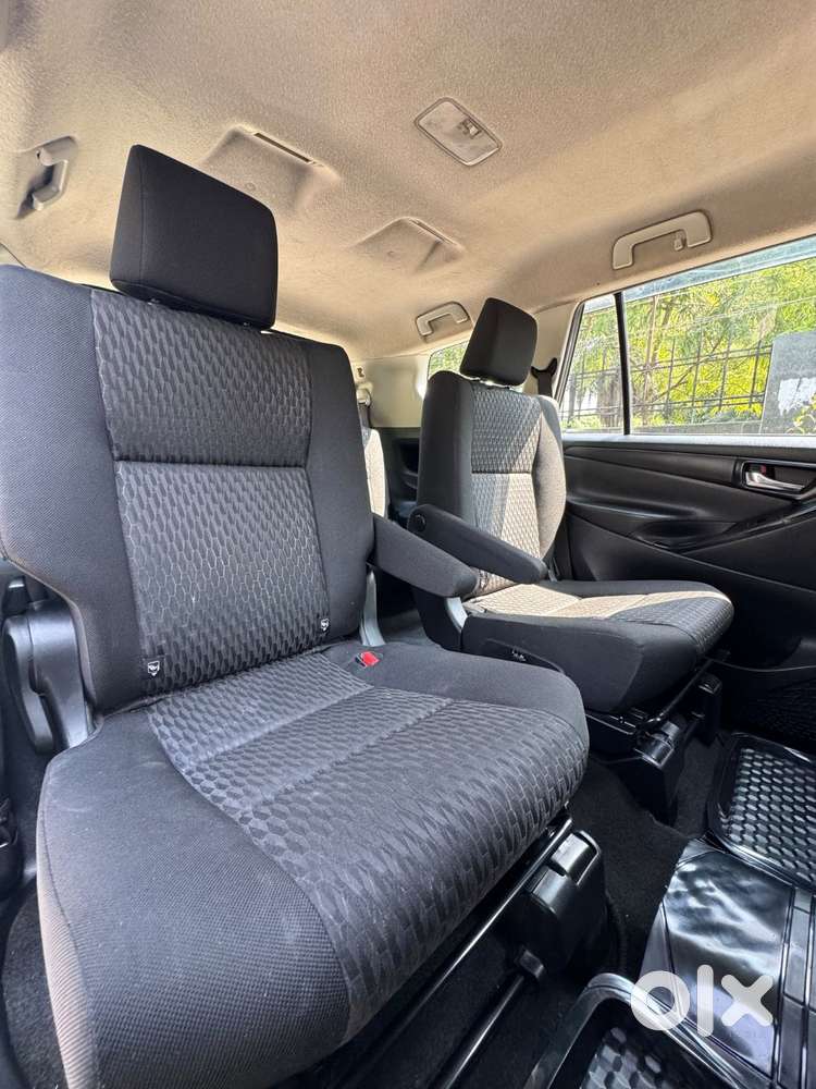 Toyota Innova Crysta [2020-ongoing] 2.4 Gx 7 Str, 2018, Diesel
