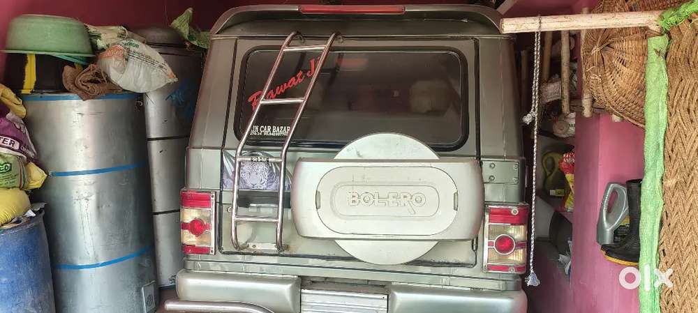 Mahindra Bolero Slx 2011