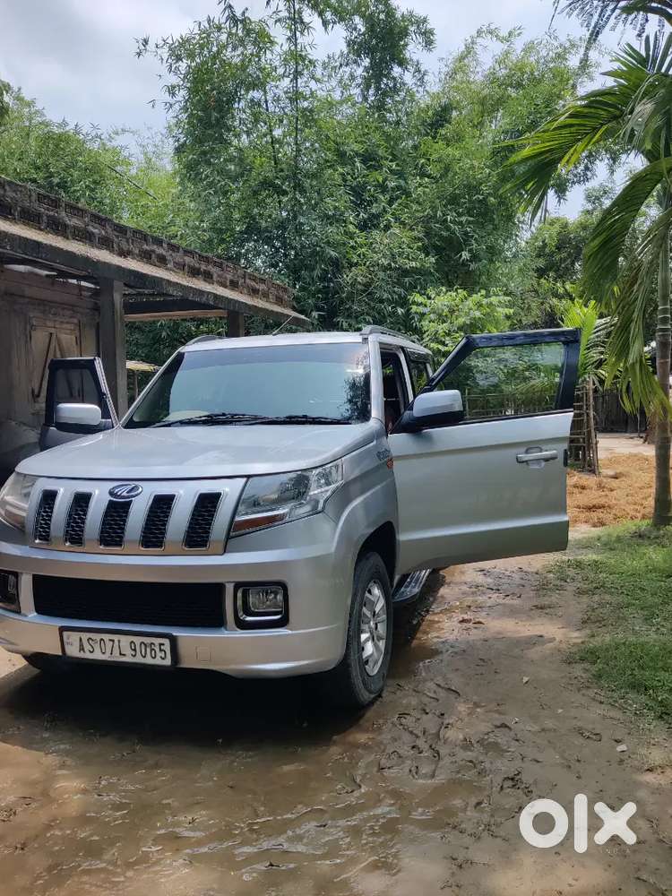 Mahindra Tuv 300 2018 Diesel 102000 Km Driven