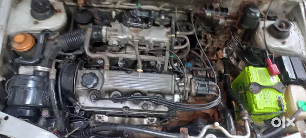 Maruti Esteem Lxi 2005 Km Driven