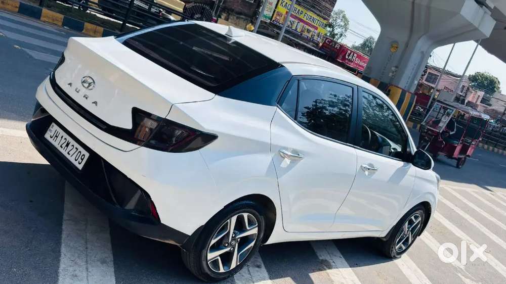 Hyundai Aura 2020 Petrol 42000 Km Driven