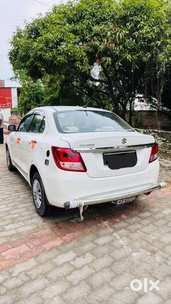 Maruti Suzuki Dzire 1.2 Vxi Cng, 2022, Petrol