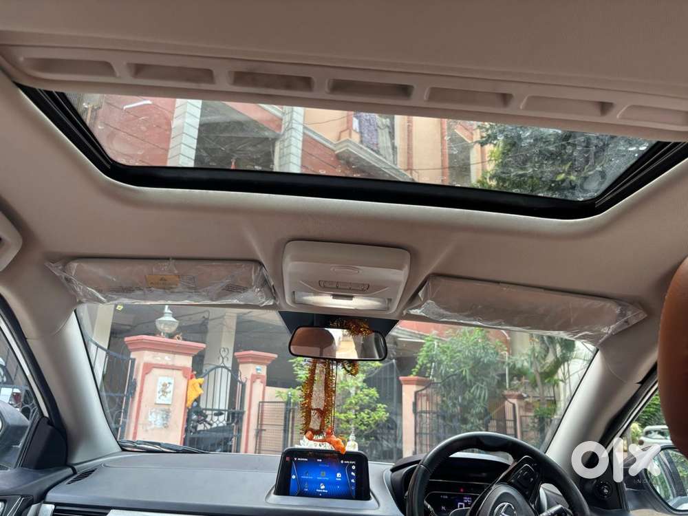 Tata Nexon 1.5 Revotorq Xza Plus Dual Tone Roof (o) Amt, 2021, Diese..