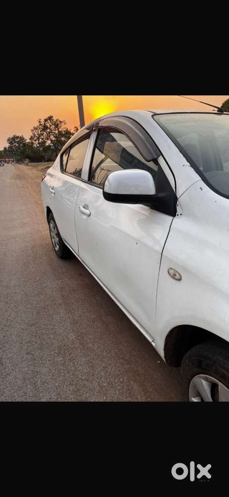 Nissan Sunny Diesel 2014