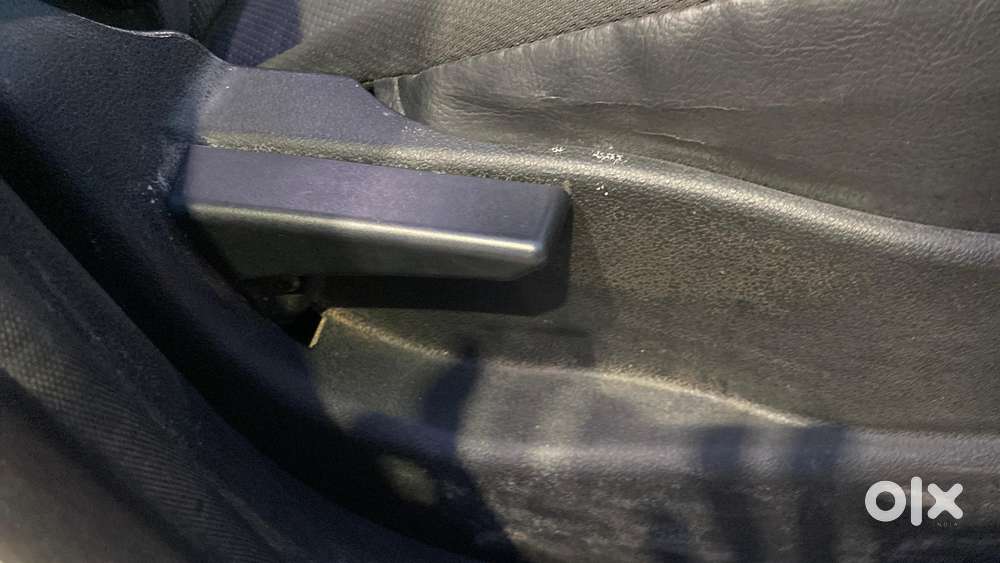 Tata Tiago 1.2 Revotron Xm, 2017, Petrol