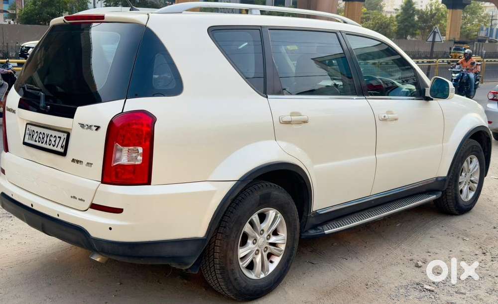 Mahindra Diesel Car 2013 7 Seater Automatic