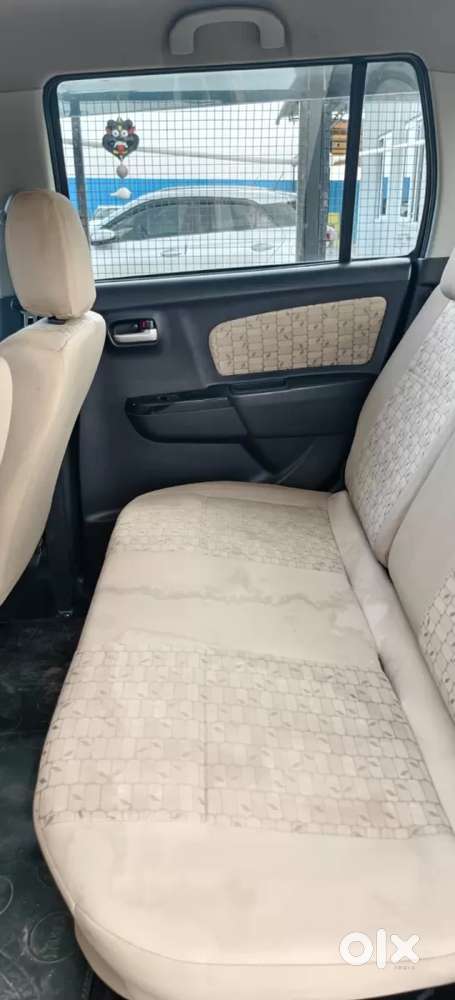 Maruti Suzuki Wagon R 1.0 Vxi Amt, 2018, Petrol