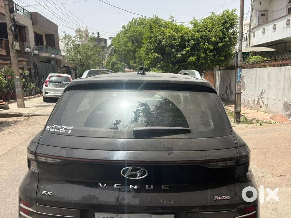 Hyundai Venue Sx Optional Dct Turbo Petrol - Panni Pack