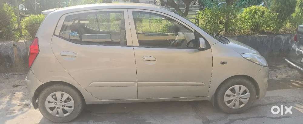 Hyundai I10 Sportz Petrol 2011