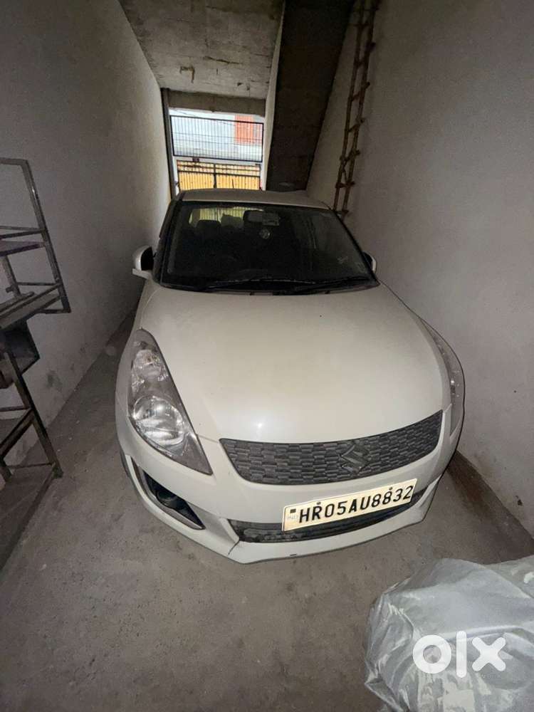 Maruti Suzuki Swift Vxi Petrol 2017
