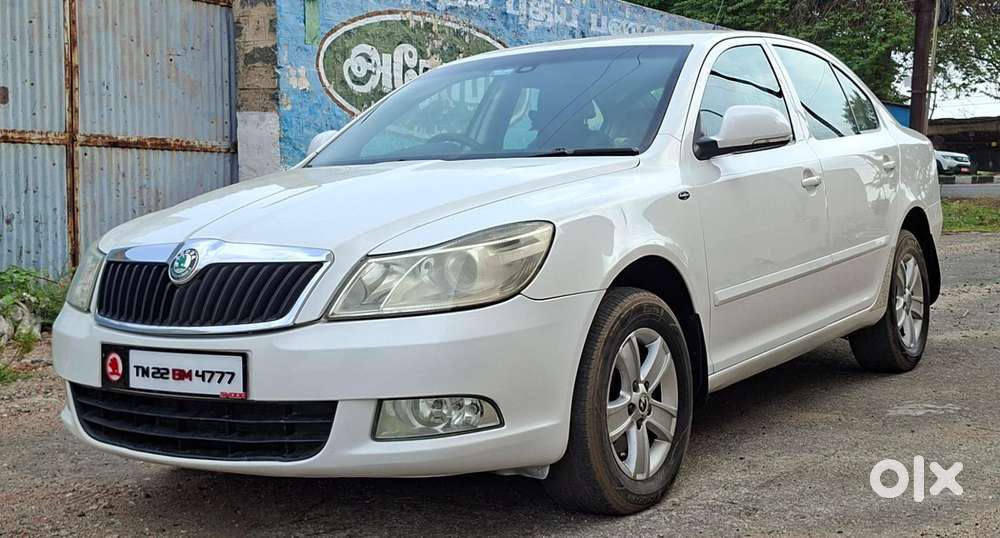 Skoda Laura 1.9 Tdi Mt Ambiente, 2010, Diesel