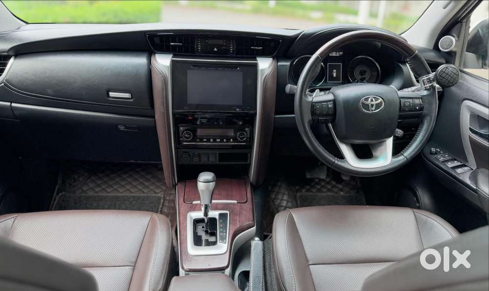Toyota Fortuner 4x2 At 2.8 Diesel, 2020, Diesel