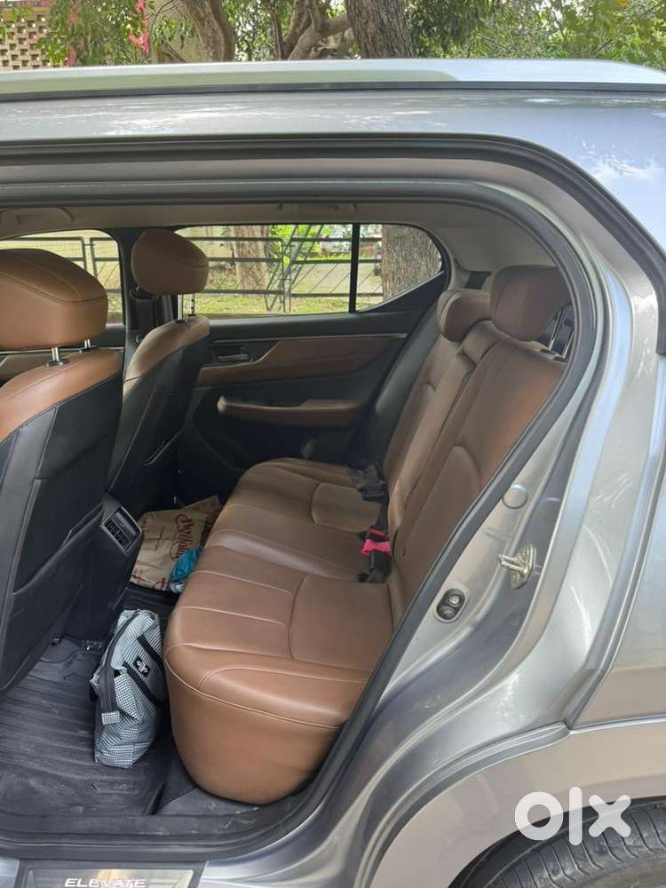 Honda Elevate 2023 Petrol Well Maintained