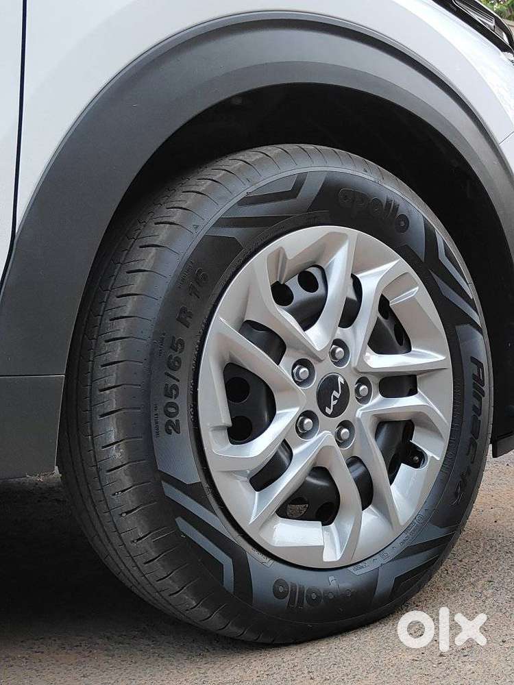 Kia Carens 1.5 Premium 7 Str, 2023, Diesel