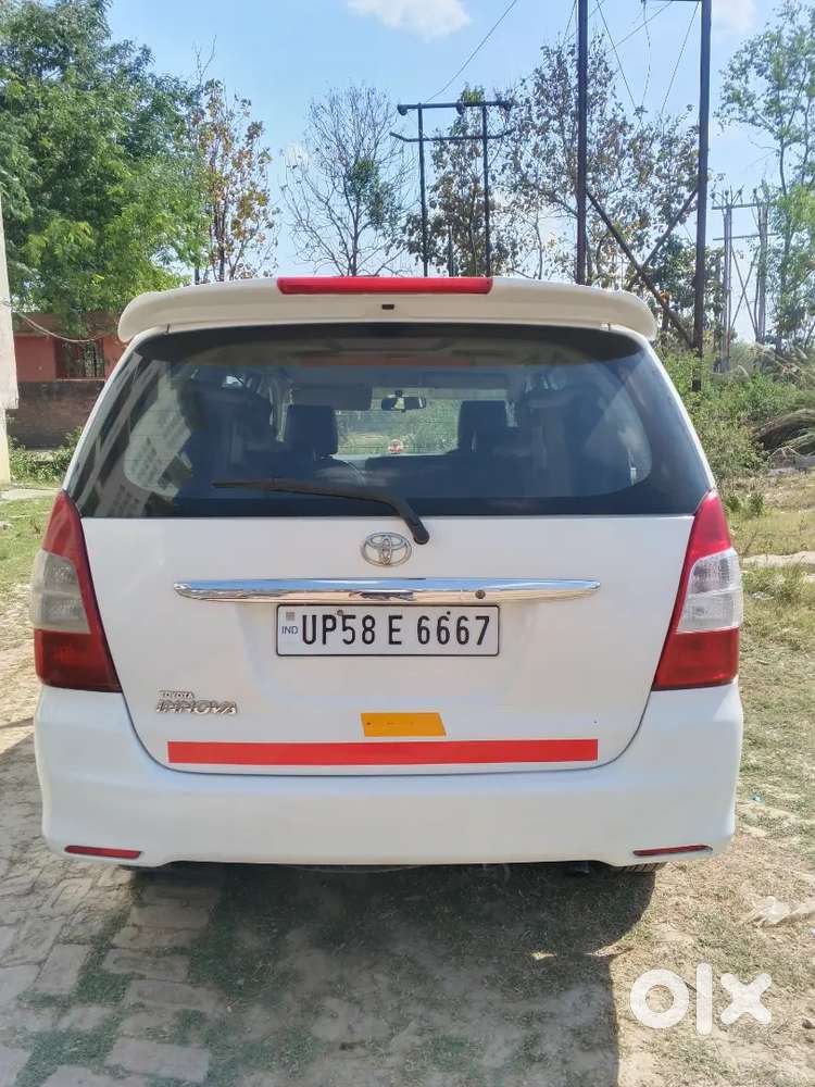 Toyota Innova 2011 Diesel Well Maintained