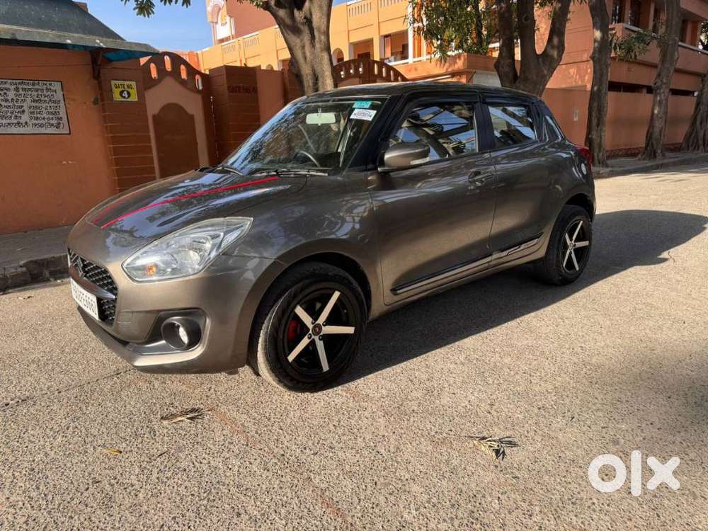 Maruti Suzuki Swift Vxi Abs Bsiv, 2023, Petrol