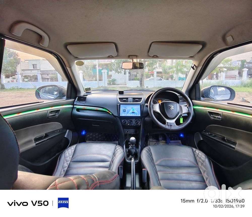 Maruti Suzuki Swift Vxi + Manual, 2012, Petrol
