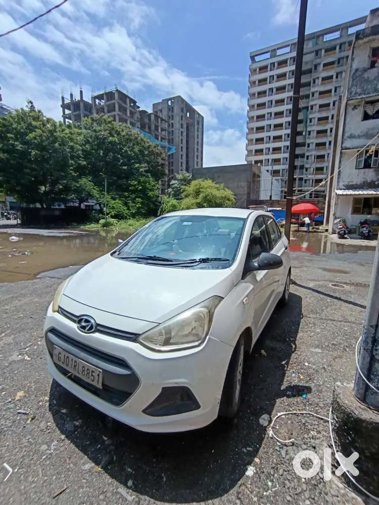 Hyundai Xcent 2015 Model