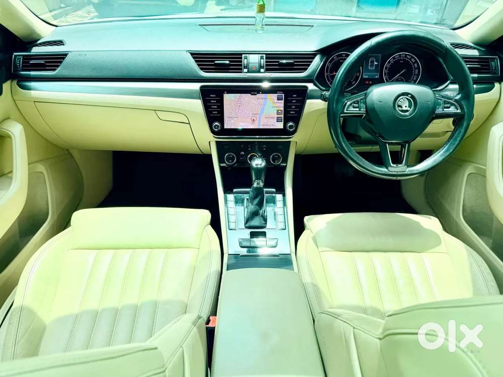 Skoda Superb [ ] 1.8 Style Tsi At, 2018, Petrol