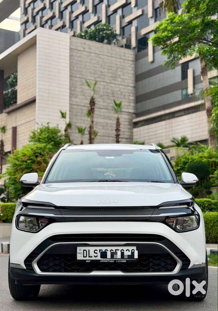 Kia Carens Premium (o) Cng, 2025, Cng & Hybrids