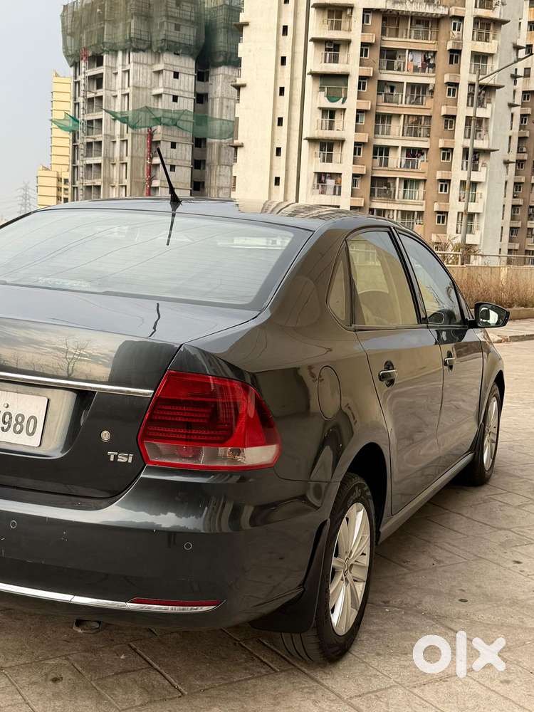 Volkswagen Vento 1.2 Tsi Highline Plus At, 2016, Petrol