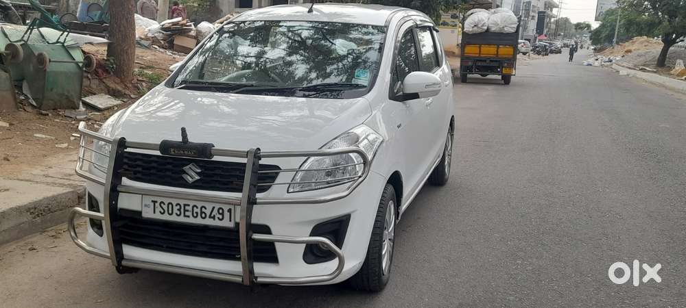 Maruti Suzuki Ertiga Vxi Shvs, 2015, Petrol
