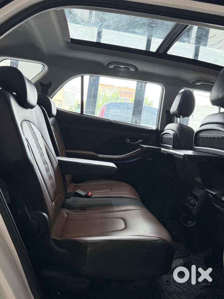 Hyundai Alcazar 1.5 Signature (o) Diesel At 7 Str, 2023, Diesel