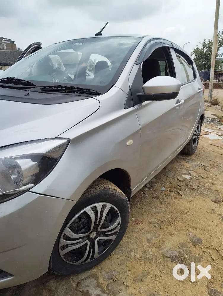 Tata Tiago 2017 Petrol Manual 2nd Owner