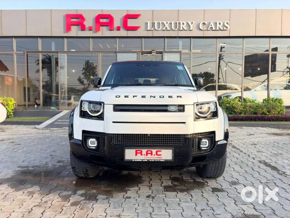 Land Rover Defender 3.0 L 130 Hse, 2023, Diesel