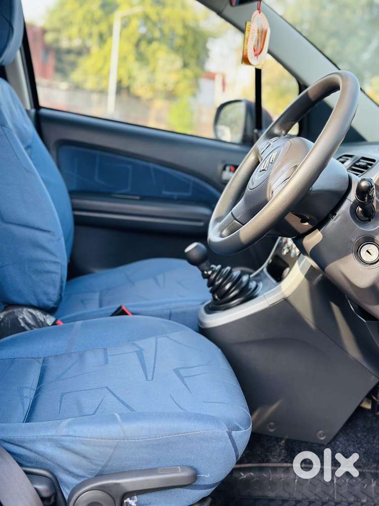 Maruti Suzuki Ritz Zxi Abs, 2012, Petrol