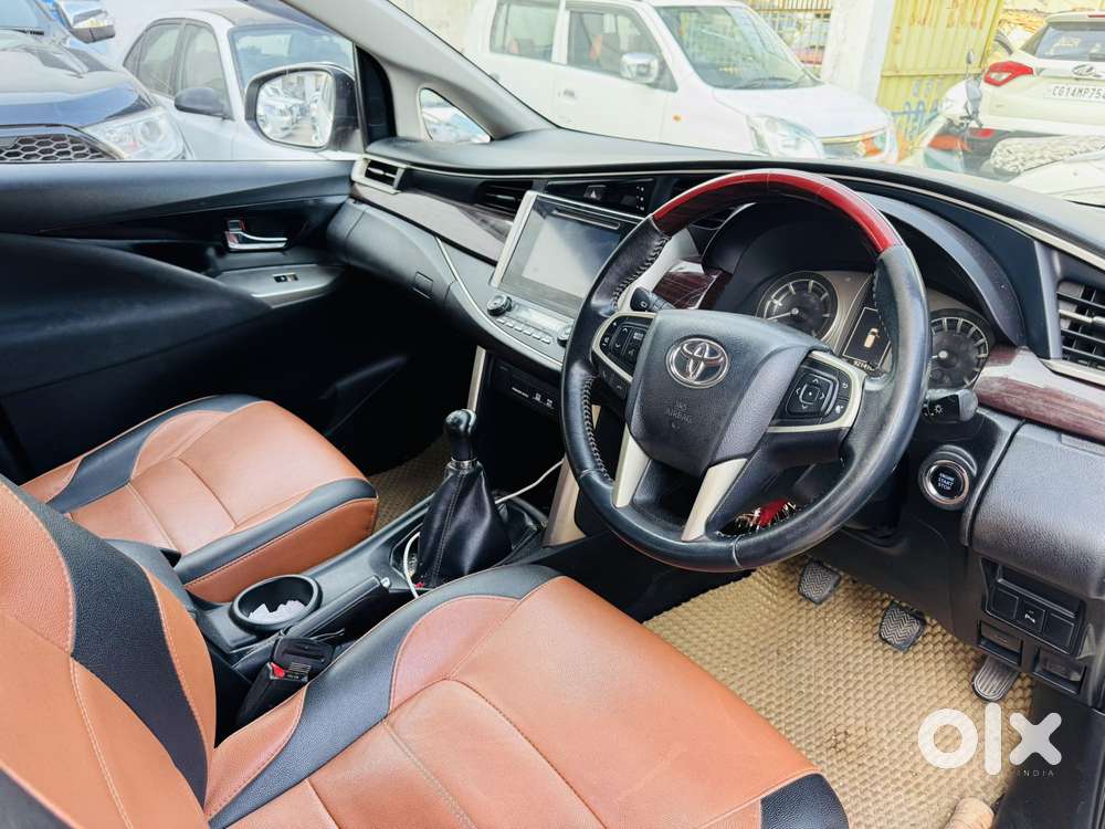 Toyota Innova Crysta